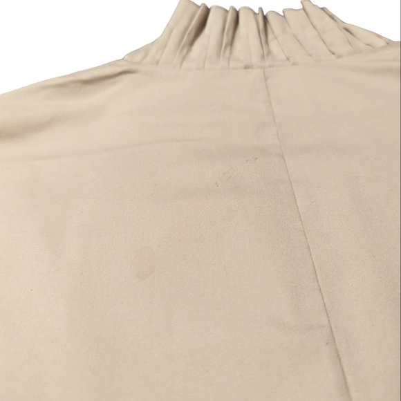 Akris Pleated Button Down Shirt - Picture 7 of 9